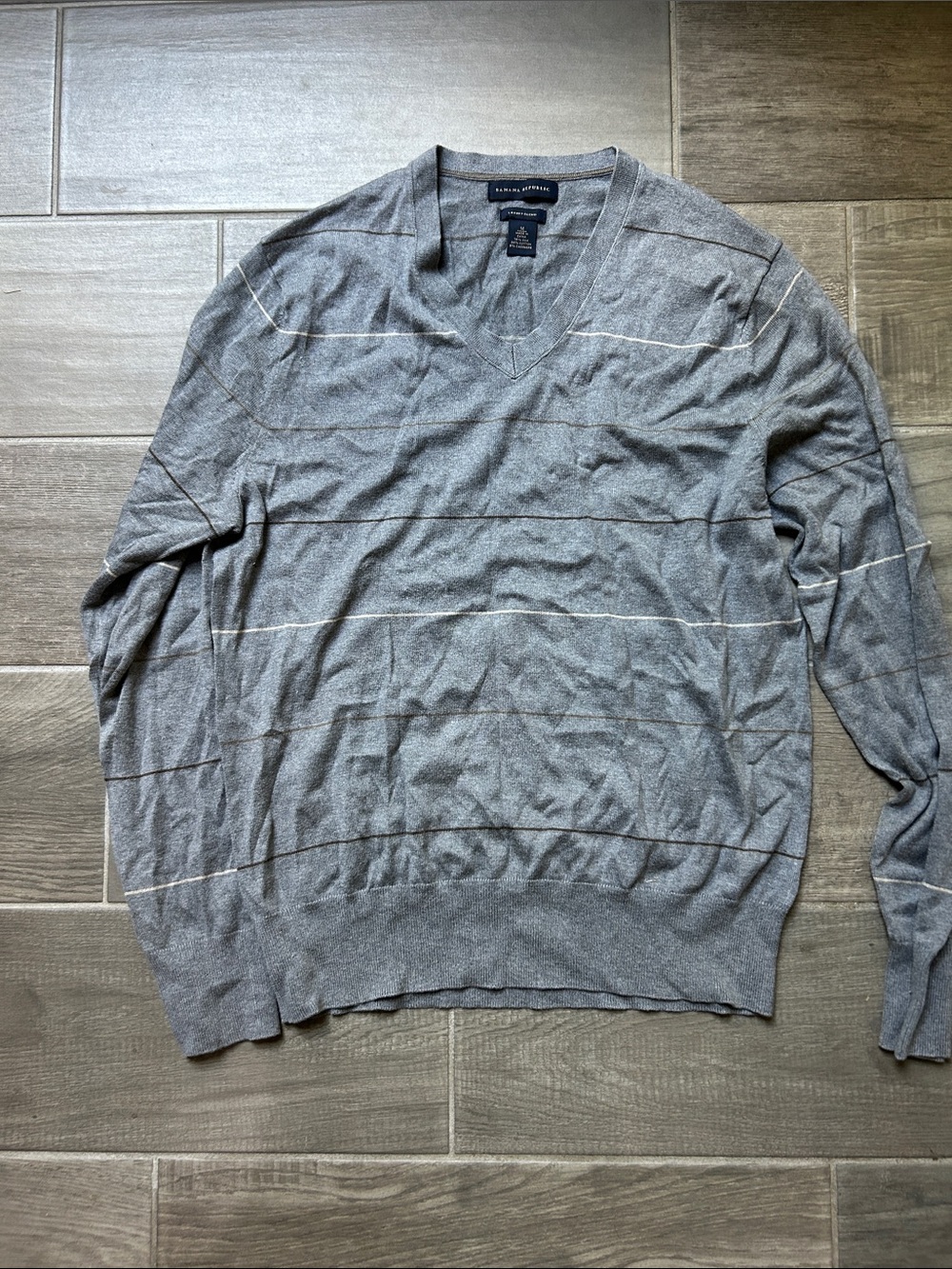 Banana Republic Men's Gray V-Neck Sweater with Subtle Stripe